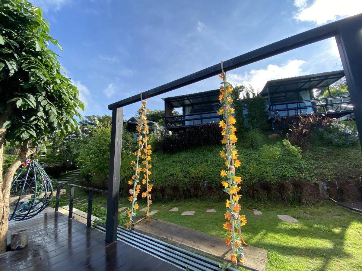 The Owl Khaokho Bed & Breakfast Sankt Gallenkirch Exterior foto